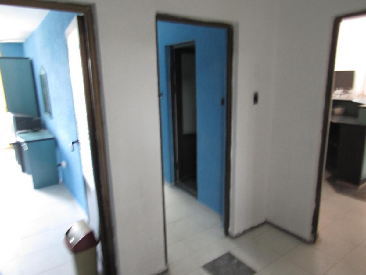 Hostel Papagal Varna Exterior photo
