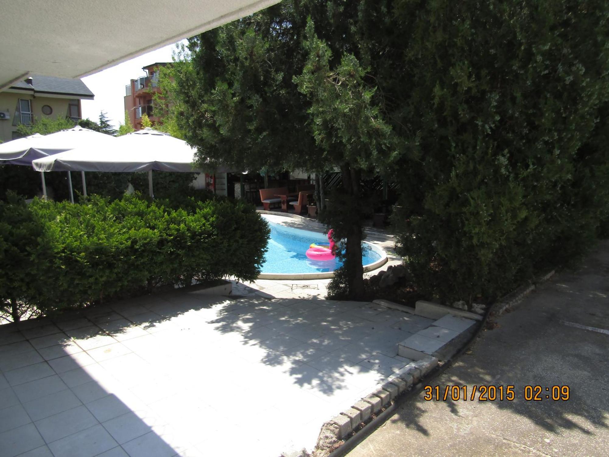 Hostel Papagal Varna Exterior photo
